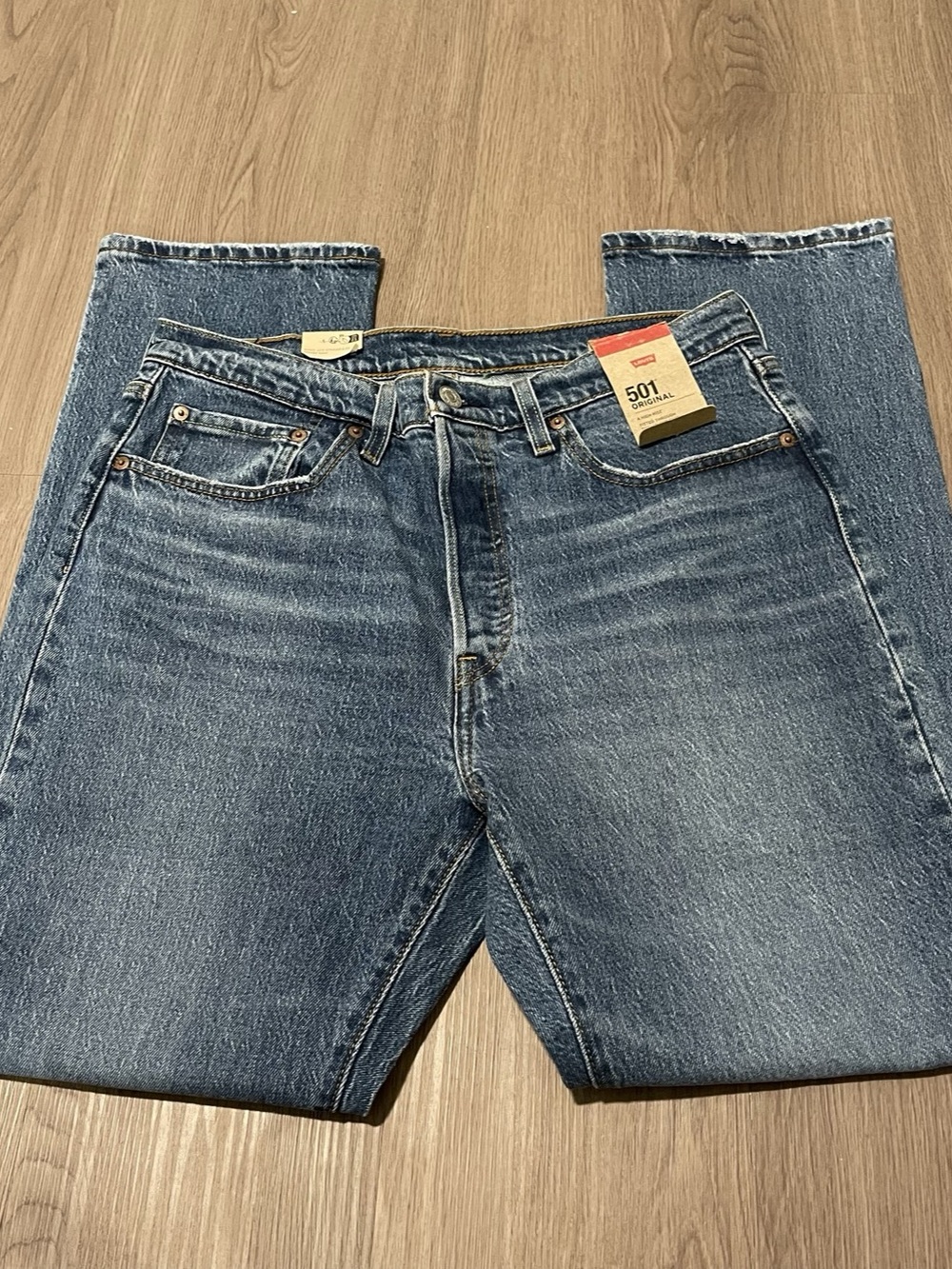 Levi's 501 Original Straight Leg Jeans Blue Waist 31 NWT - Picture 2 of 9